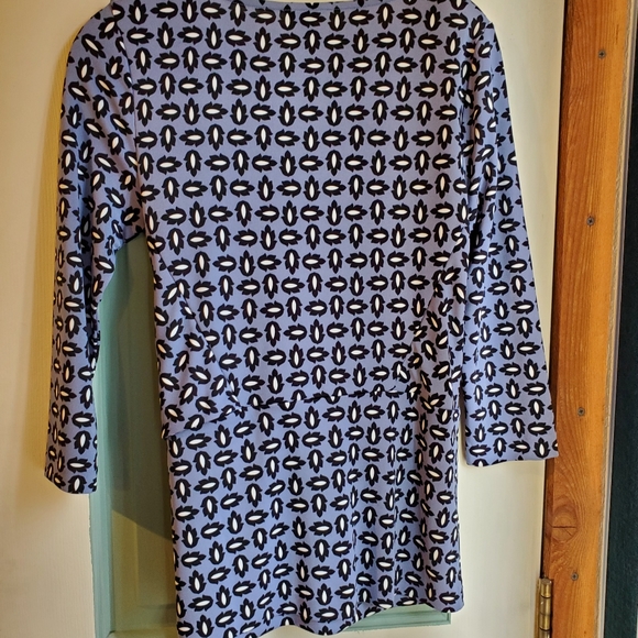 Ann Taylor top - Picture 2 of 4